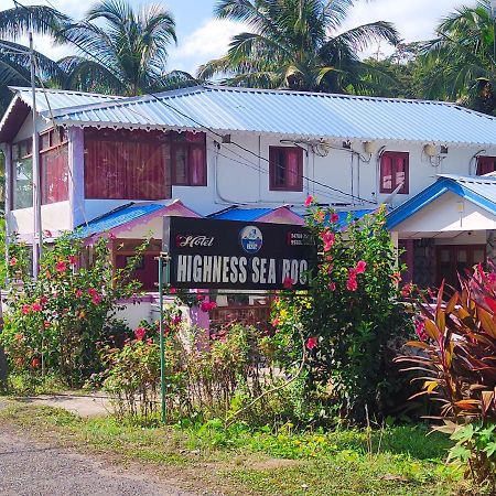 Hotel Highness Sea Rock Sitapur Esterno foto