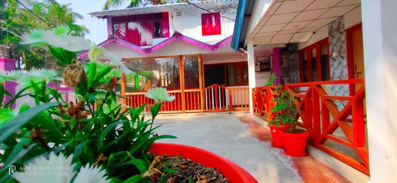 Hotel Highness Sea Rock Sitapur Esterno foto